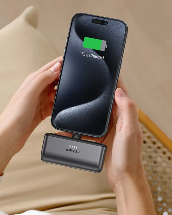 Fast Charge Power Bank M9 PD20W 5000mAh alternate view 3